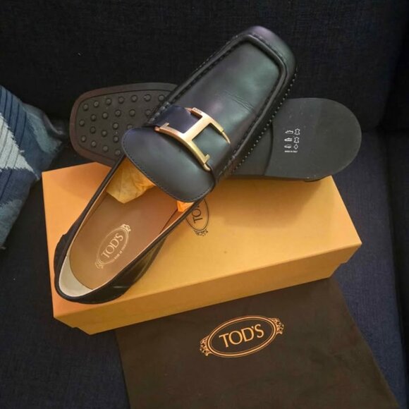 TOD'S LOAFERS FOR SALE! - Picture 1 of 3